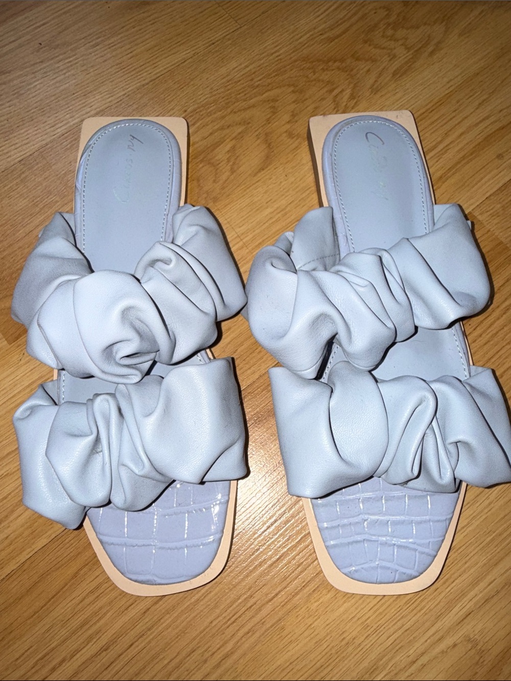 NEW Circus by Sam Eldelman Slide Sandals baby blue NY Iggy size 7